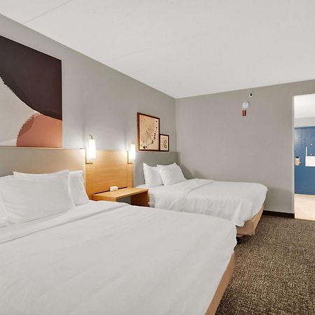 Spark By Hilton Плімут Екстер'єр фото