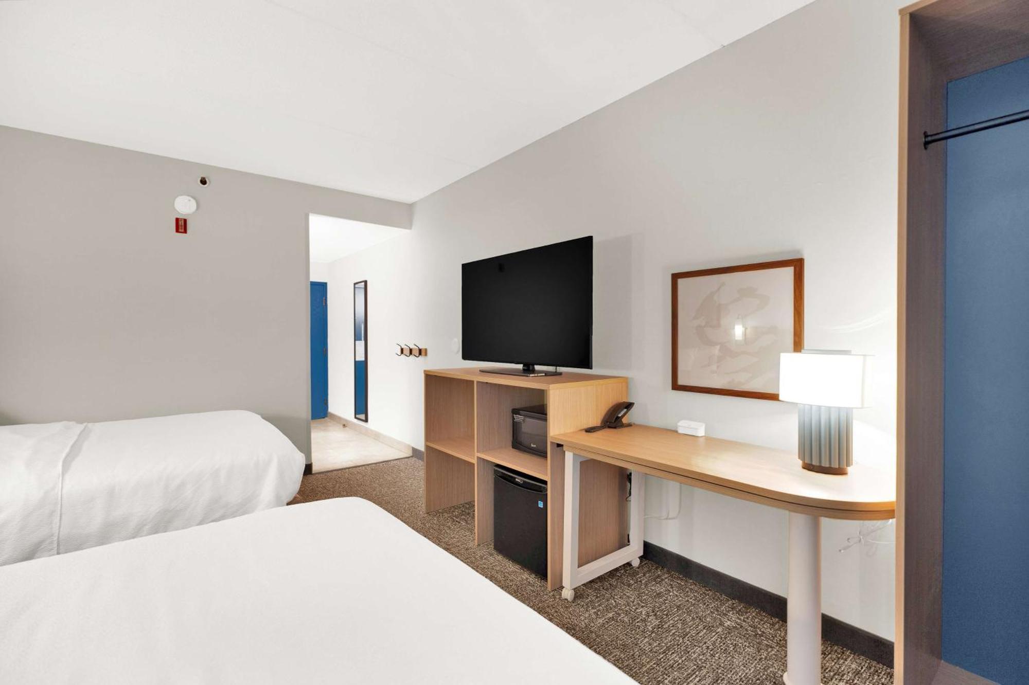Spark By Hilton Плімут Екстер'єр фото